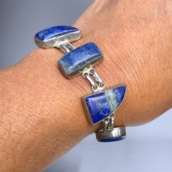 🌺ON SALE! Sterling & Lapis Bracelet - Picture 10 of 12